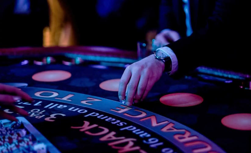intersection of crime and gambling addiction